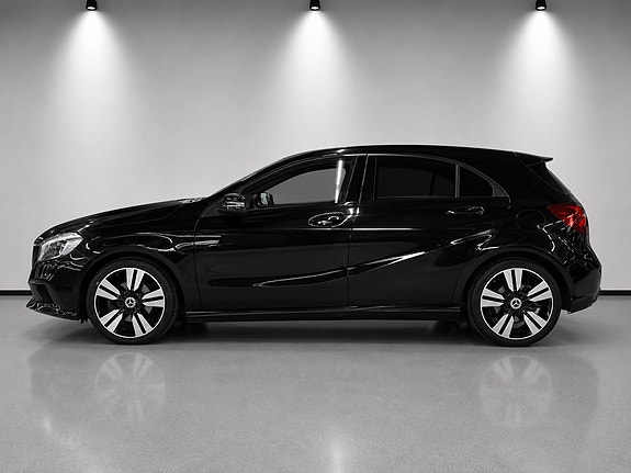 Mercedes-Benz A180 6 of 29