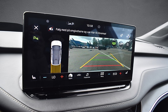 Skoda Enyaq Coupe RS 17 of 30