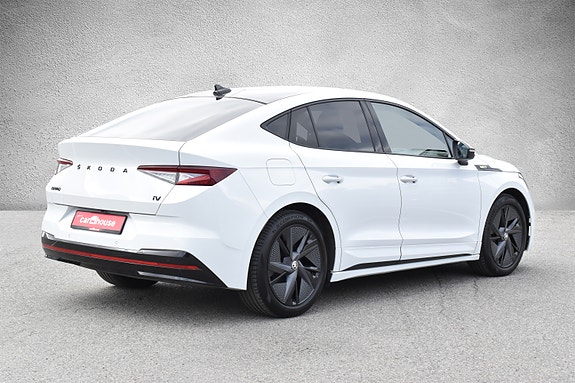 Skoda Enyaq Coupe RS 7 of 30