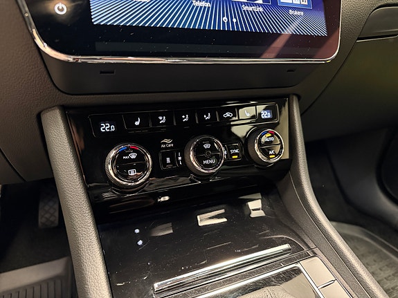 Skoda Superb 26 of 30