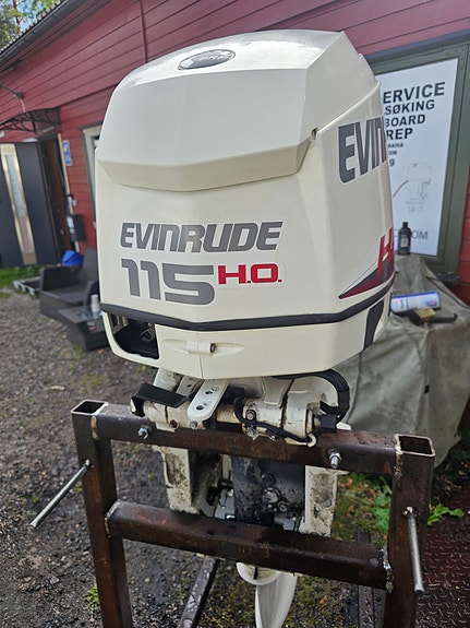 Evinrude Etec 115HO L stamme 2 of 5