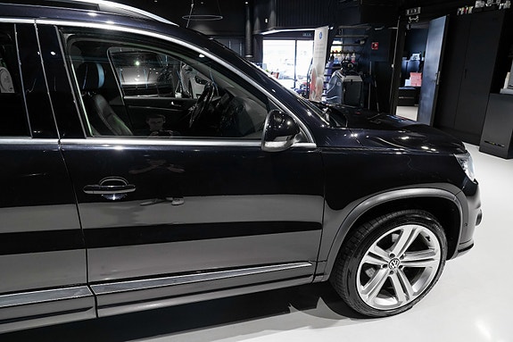Volkswagen Tiguan 11 of 30