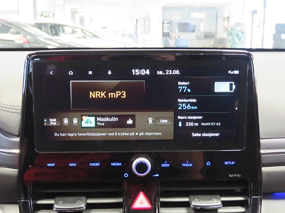 Hyundai IONIQ 19 of 25