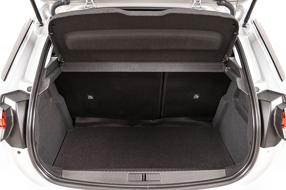 Opel Corsa-e 19 of 26