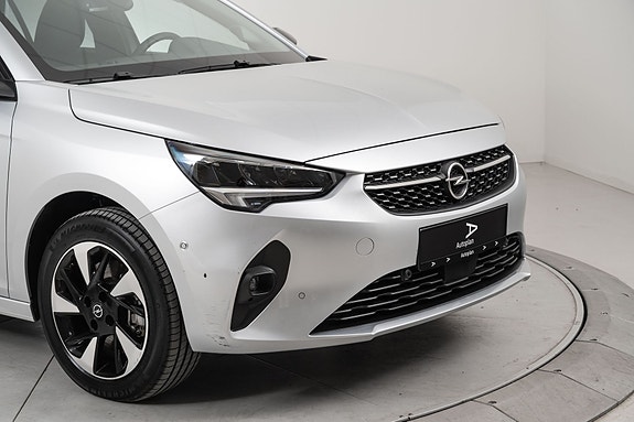 Opel Corsa-e 3 of 26
