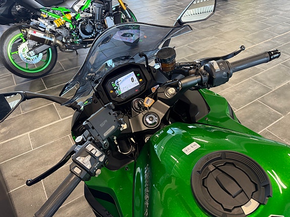 Kawasaki Ninja 1100SX SE DEMO 16 of 21
