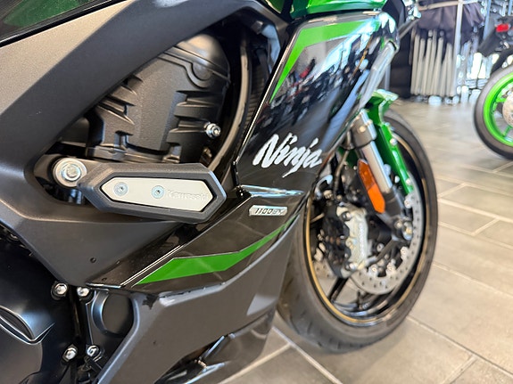 Kawasaki Ninja 1100SX SE DEMO 12 of 21