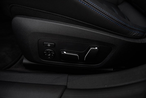 BMW i4 13 of 26