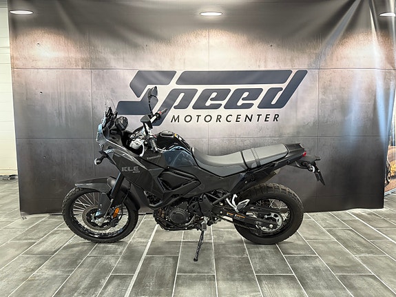 Kawasaki KLE 500 DEMO 4 of 14
