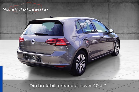Volkswagen e-Golf VII 4 of 30
