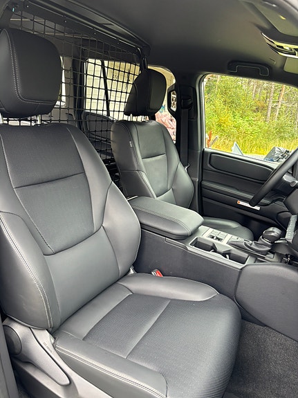 Toyota Land Cruiser 17 of 20