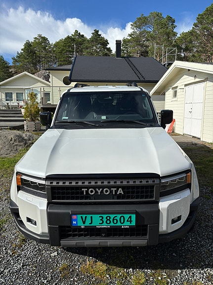 Toyota Land Cruiser 7 of 20