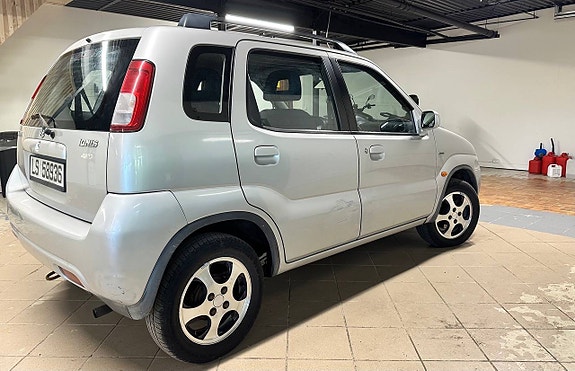 Suzuki Ignis 5 of 17