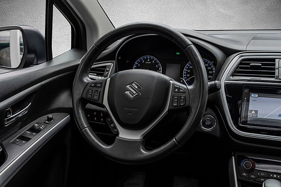 Suzuki SX4 S-Cross 26 of 26