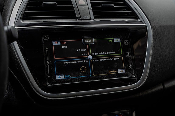 Suzuki SX4 S-Cross 23 of 26