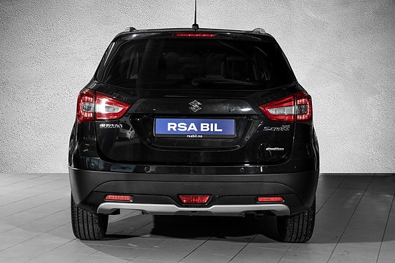 Suzuki SX4 S-Cross 4 of 26