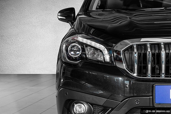 Suzuki SX4 S-Cross 5 of 26