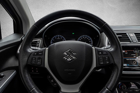 Suzuki SX4 S-Cross 20 of 26