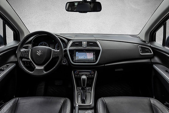 Suzuki SX4 S-Cross 10 of 26