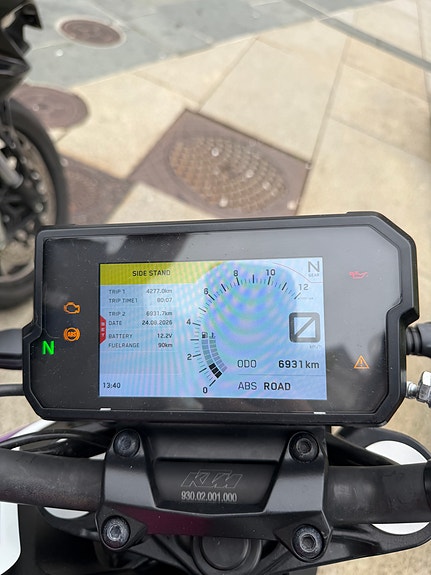 KTM 390 Duke 6 of 9