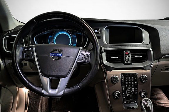 Volvo V40 18 of 19