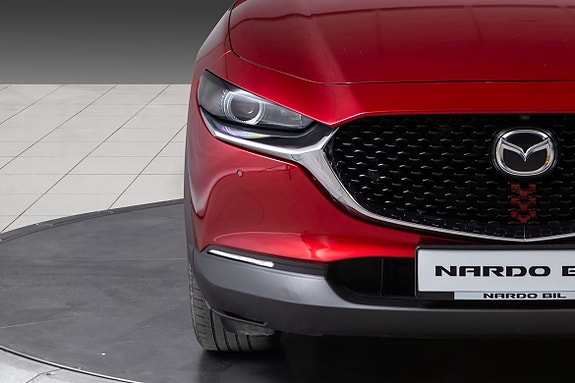Mazda CX-30 2 of 28