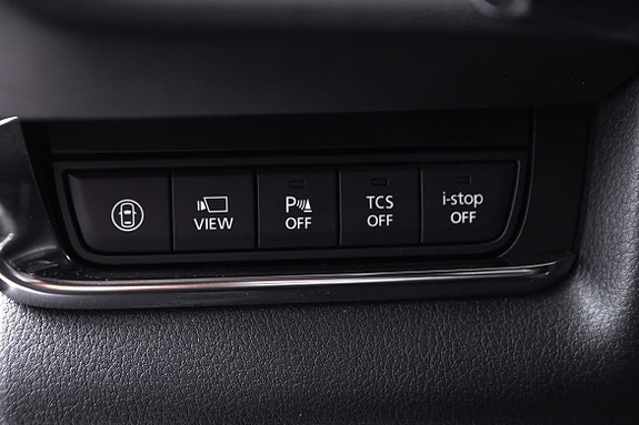 Mazda CX-30 14 of 28