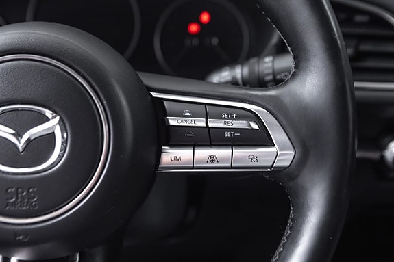 Mazda CX-30 13 of 28