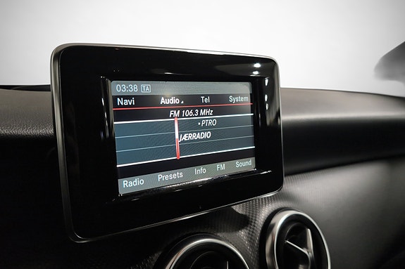 Mercedes-Benz A180 15 of 23