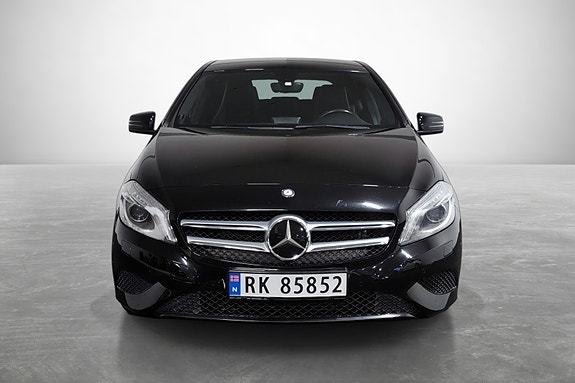 Mercedes-Benz A180 3 of 23