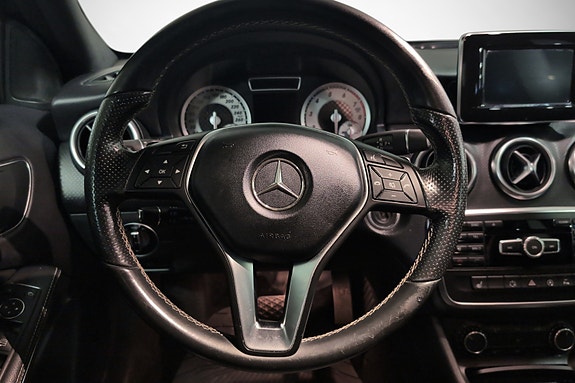 Mercedes-Benz A180 12 of 23