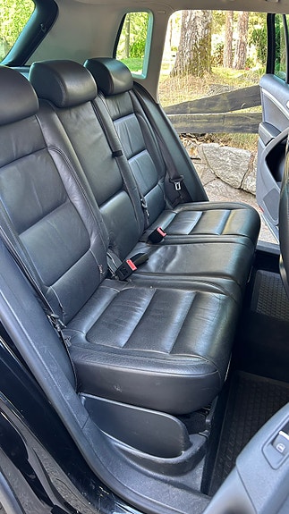 Volkswagen Tiguan 11 of 23