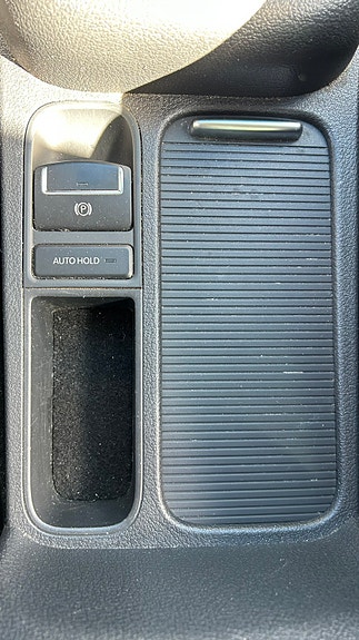 Volkswagen Tiguan 18 of 23