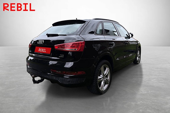 Audi Q3 4 of 21