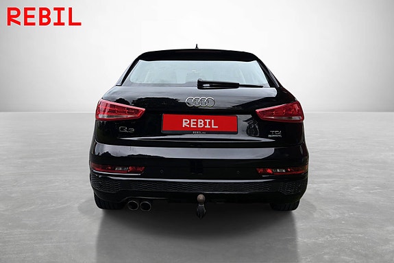 Audi Q3 5 of 21