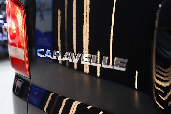 Volkswagen Caravelle 22 of 30