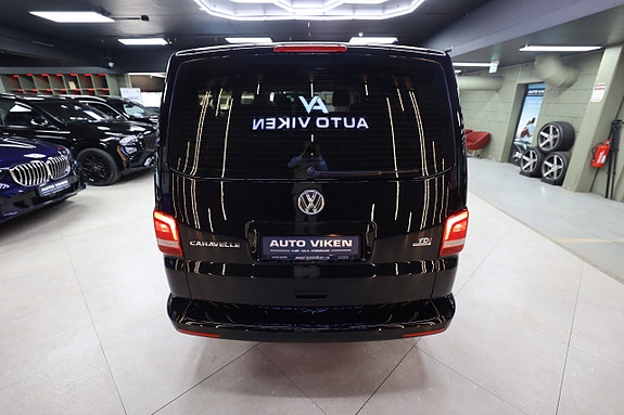 Volkswagen Caravelle 16 of 30