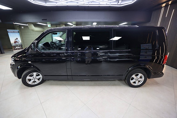 Volkswagen Caravelle 14 of 30