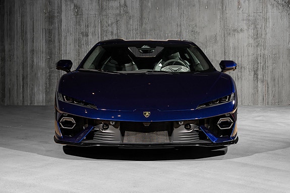 Lamborghini Temerario 4 of 30