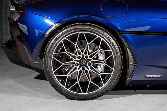 Lamborghini Temerario 5 of 30