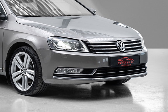 Volkswagen Passat 9 of 24