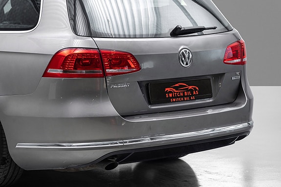 Volkswagen Passat 6 of 24