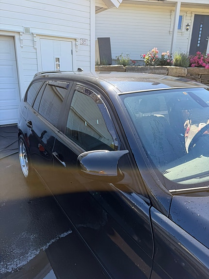 BMW 330d 5 of 16