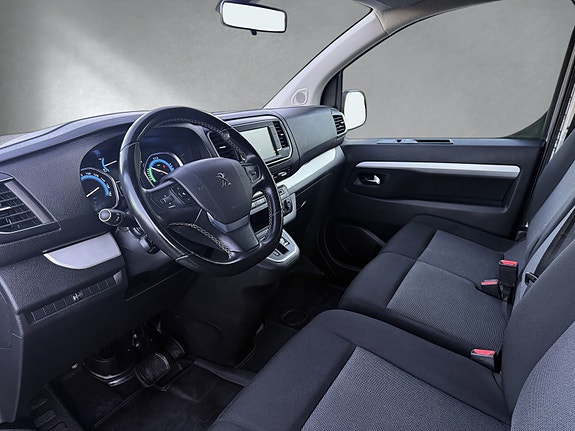 Peugeot e-Expert 14 of 30