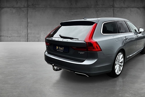 Volvo V90 9 of 30