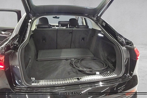 Audi e-tron Sportback 18 of 30