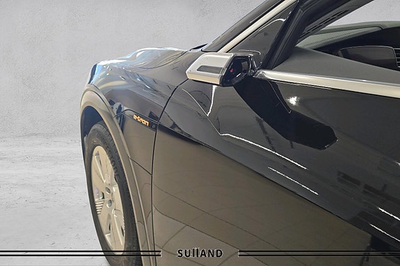 Audi e-tron Sportback 28 of 30