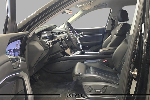 Audi e-tron Sportback 11 of 30