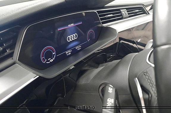 Audi e-tron Sportback 13 of 30