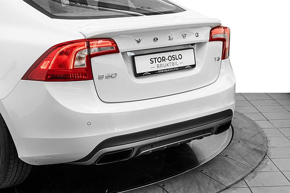 Volvo S60 6 of 24